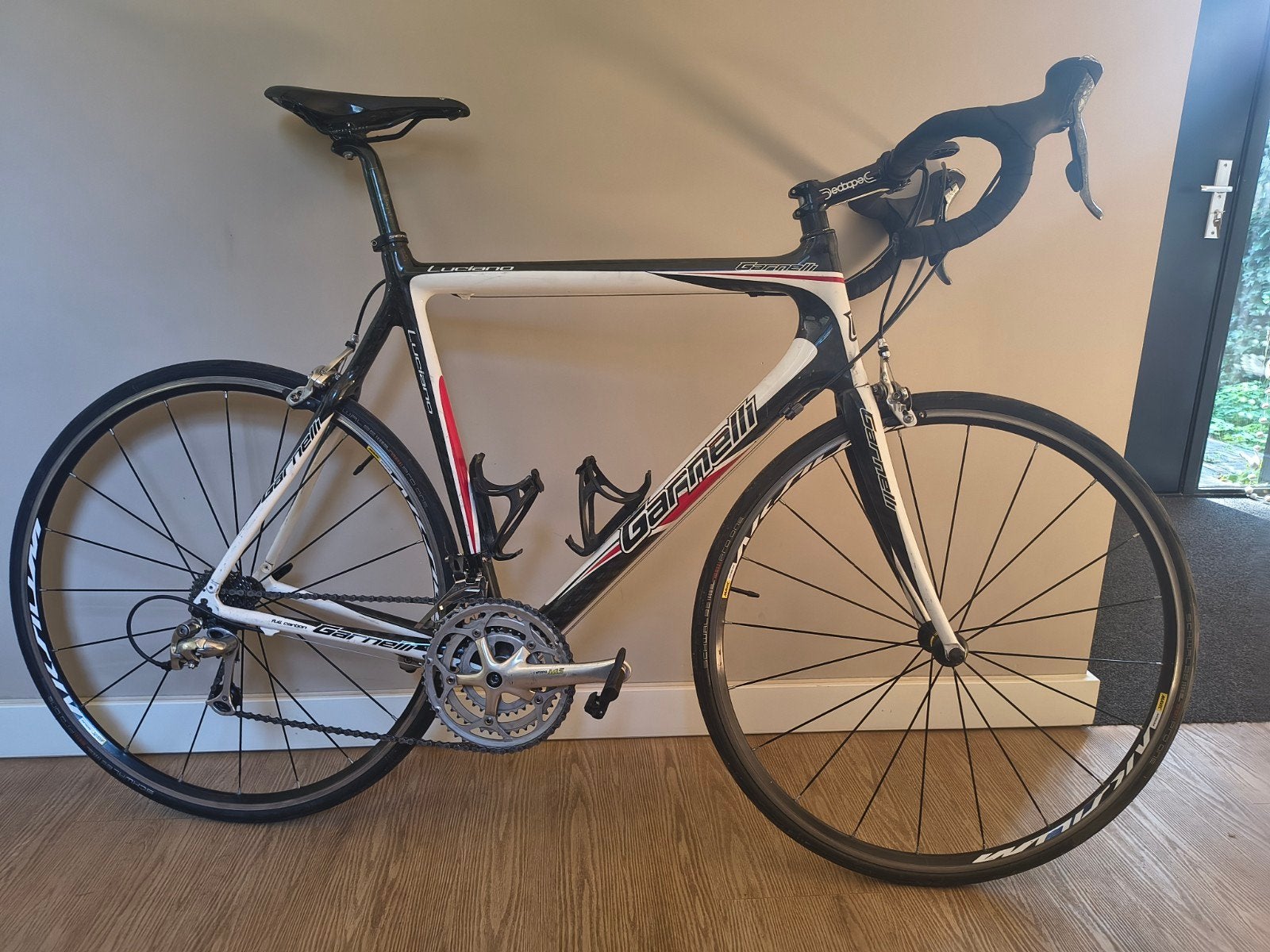 Carbon Racefiets | Garnelli Luciano | Framemaat 61, Fietsen en Brommers, Fietsen | Racefietsen, 28 inch, Gebruikt, Carbon, Velgrem
