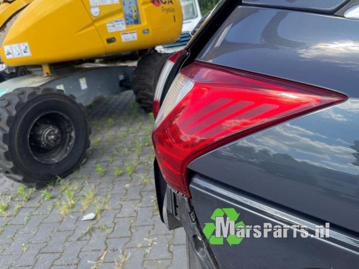 Achterlicht rechts van een Ford Grand C-Max, Gebruikt, -, -, Ophalen of Verzenden