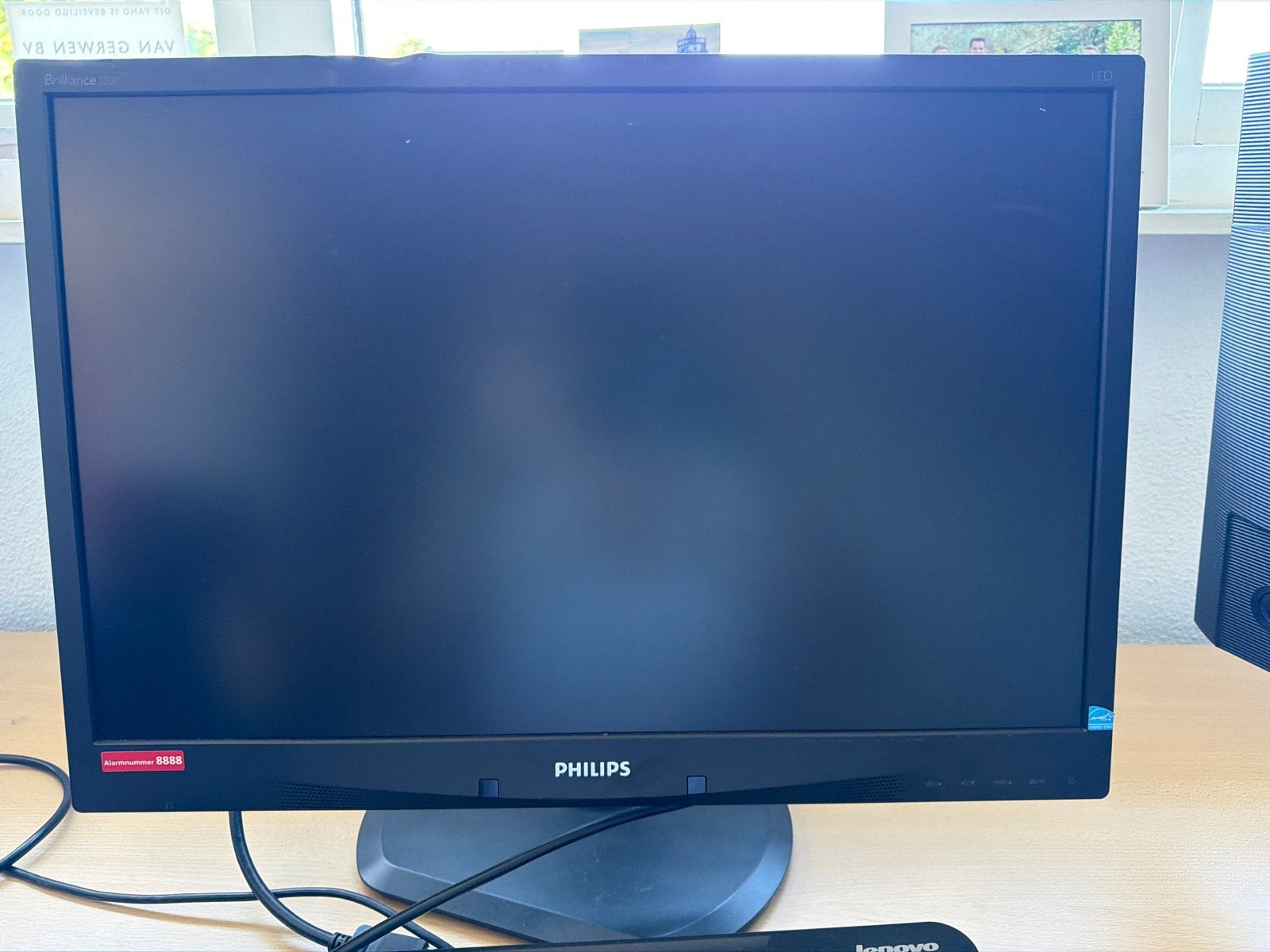 Philips 220P4 Monitor - 22 inch Full HD, Ophalen, Gebruikt, In hoogte verstelbaar, Full HD