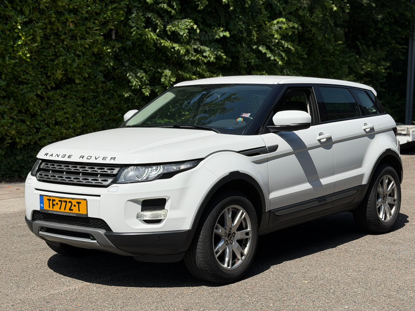 Land Rover Range Rover Evoque 2.2 ED4 2WD 2012 Wit, Auto's, Voorwielaandrijving, Zwart, Wit, Particulier