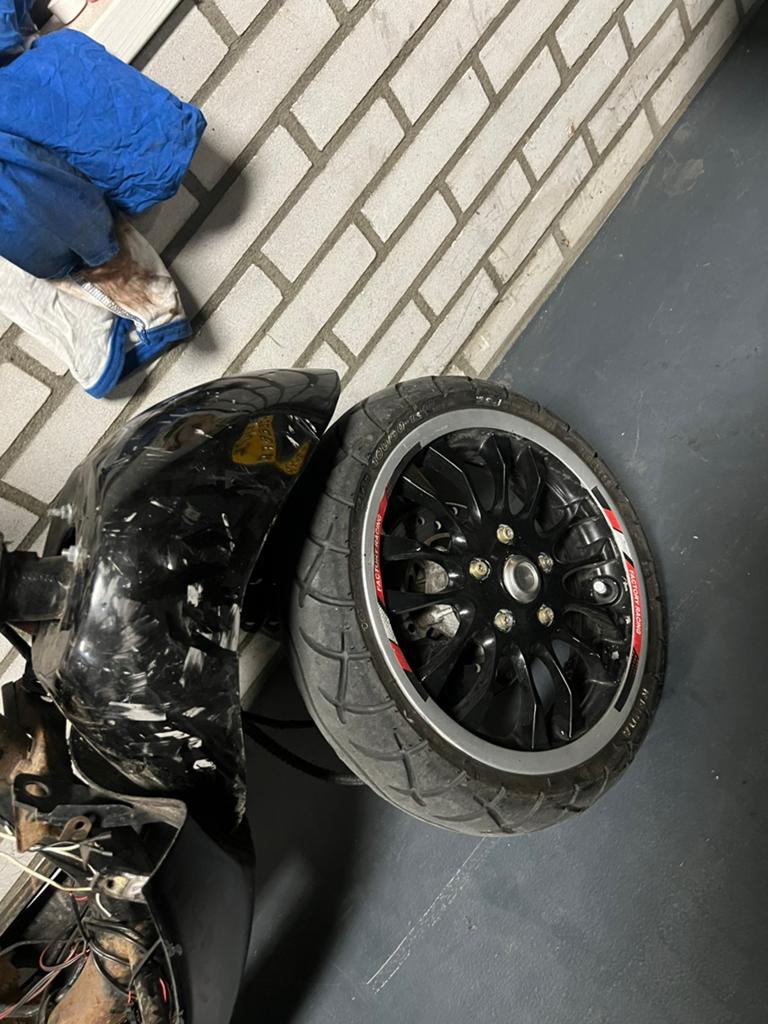 Sp voorvork geheel of in onderdelen, Ophalen of Verzenden, Zo goed als nieuw, Overige typen, Piaggio