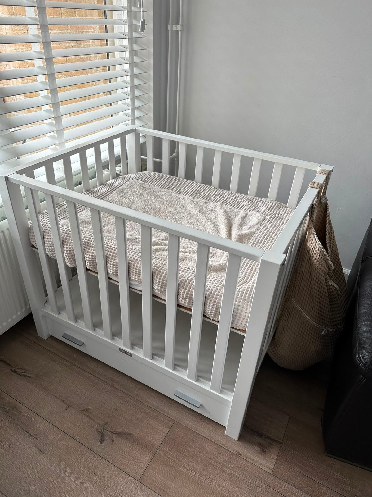 Bopita Box met lade - Wit, Kinderen en Baby's, Boxen, Gebruikt, Vierkant, In hoogte verstelbaar, Ophalen