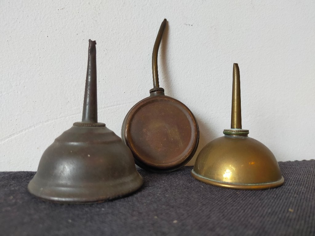 3 KLEINE VINTAGE OLIESPUITJES, Ophalen of Verzenden