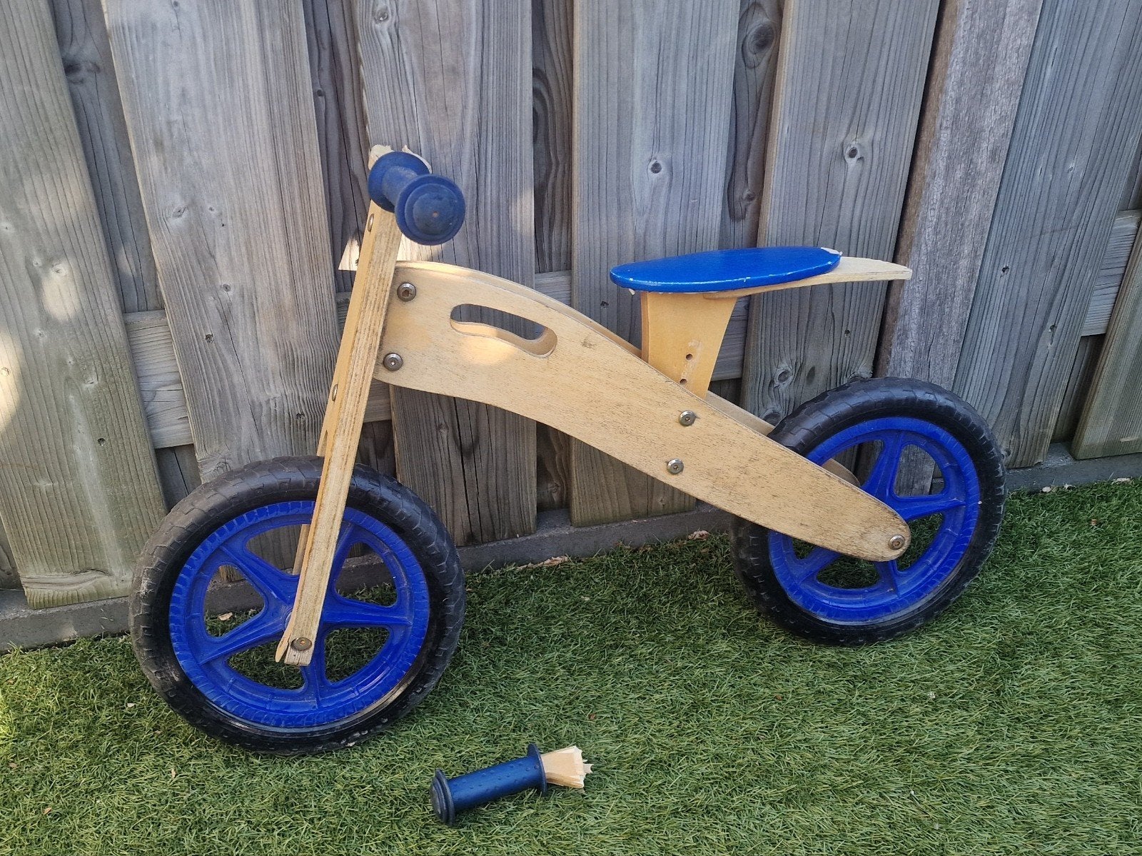 Houten loopfiets met verstelbaar zadel - stuur defect, Ophalen, Gebruikt, Minder dan 16 inch