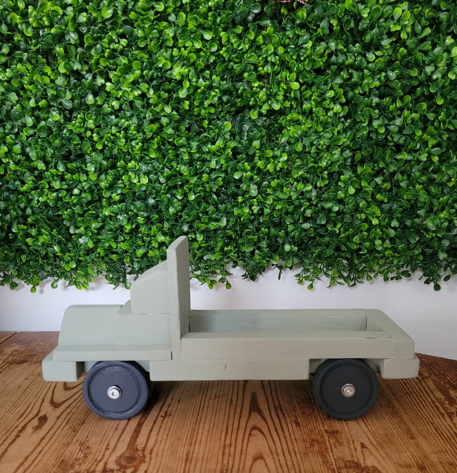 Opgeknapte houten auto, Hobby en Vrije tijd, Ophalen, Overige merken