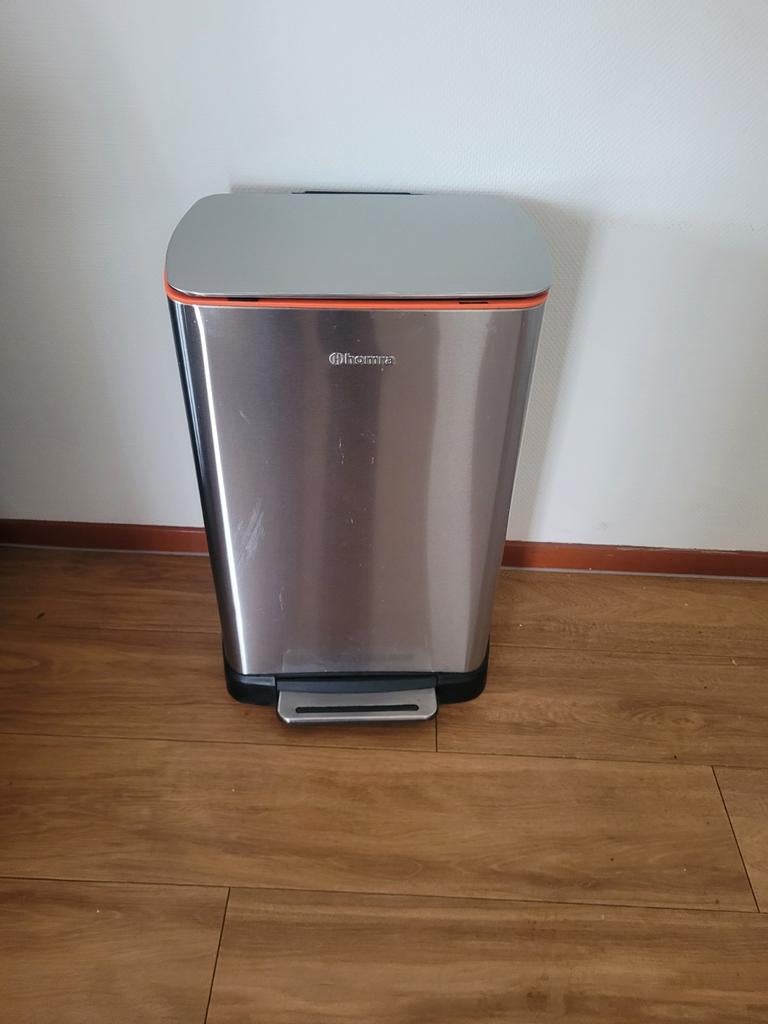 Homra Koniq RVS prullenbak 30l, Gebruikt, 50 tot 75 cm, 40 liter of meer, Ophalen of Verzenden