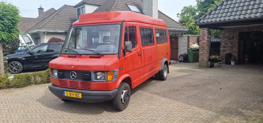 Mercedes T1 410 Benzine | Buscamper Project | 51.109 km, Buscamper of Camperbus, Handgeschakeld, Particulier, Standkachel