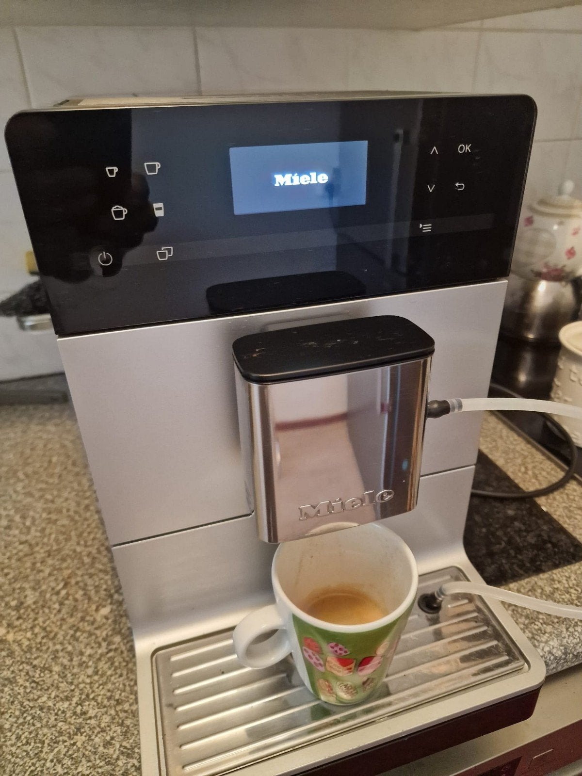 Miele cm5510, Ophalen of Verzenden, Koffiemachine