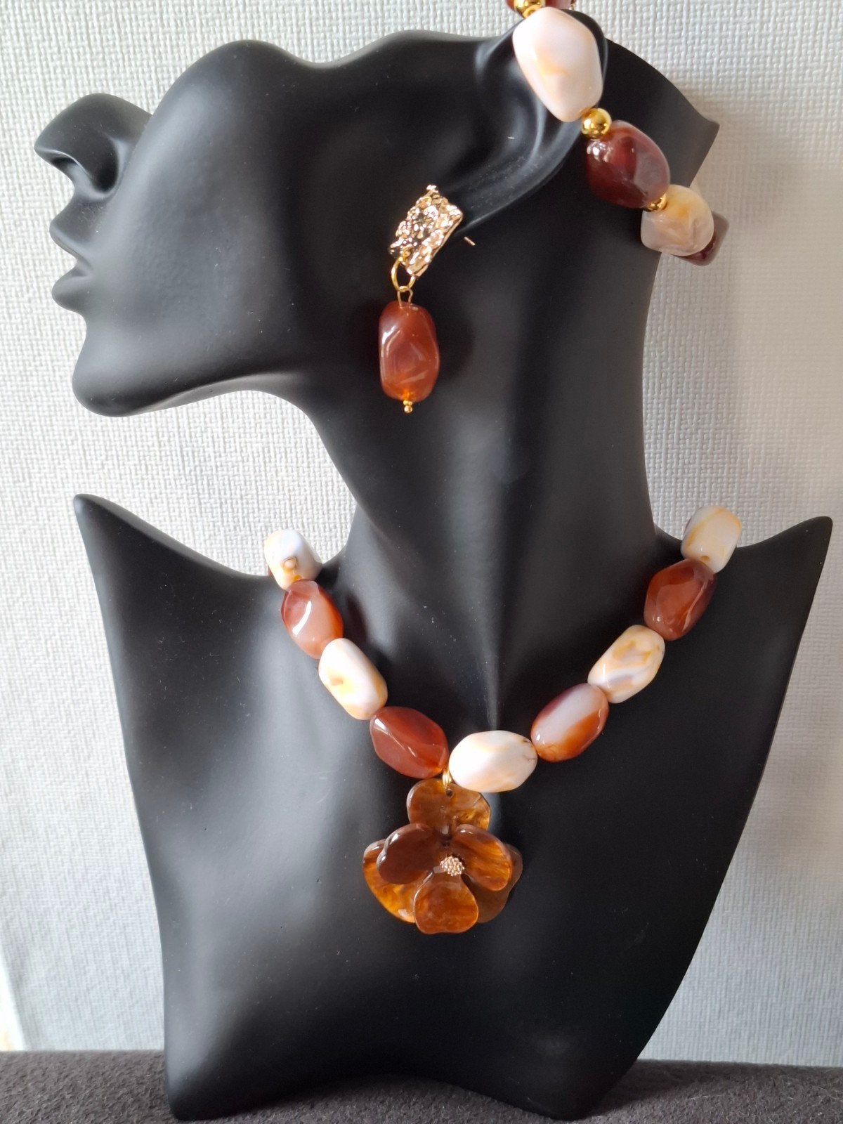 Mooie trendy set sieraden, Ophalen of Verzenden, Nieuw, Overige materialen
