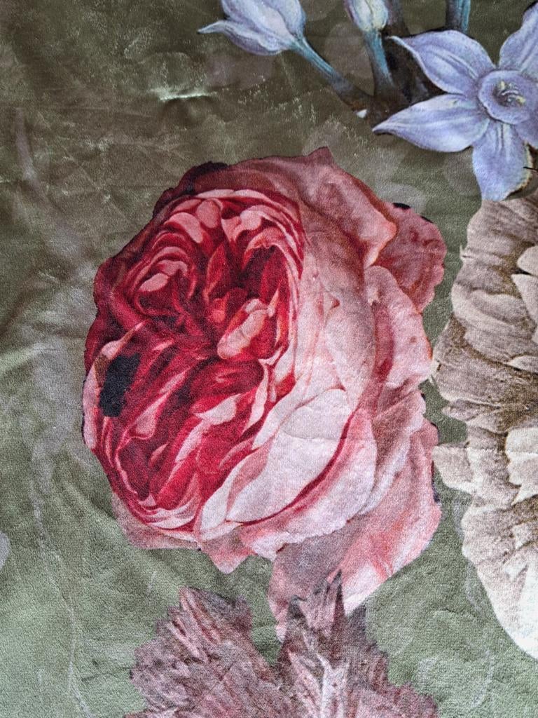 Mooie Essenza sierdeken,velvet.Nieuw!!, Overige maten, Nieuw, Ophalen of Verzenden, Deken of Dekbed