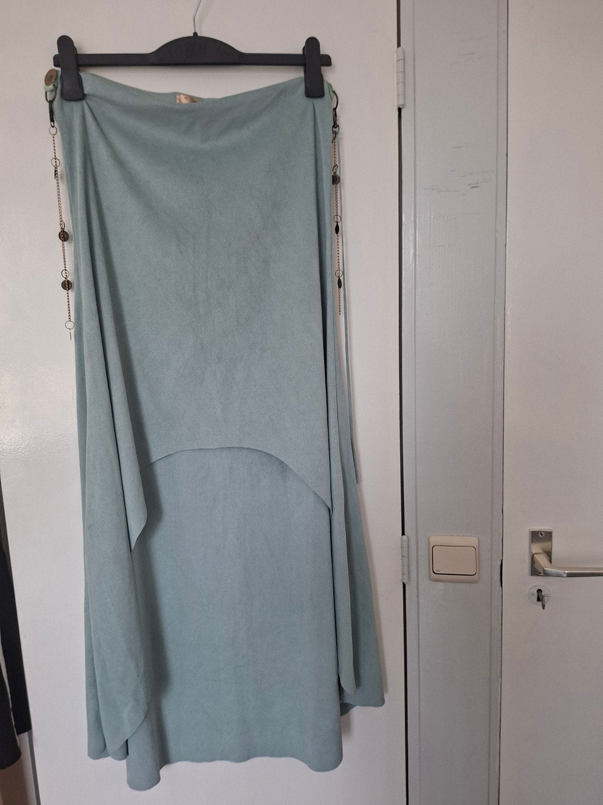 Mooie rok van Melissimo.  Mint.  Suédine. Maat L., Kleding | Dames, Ophalen of Verzenden, Zo goed als nieuw, Maat 38/40 (M), Onder de knie