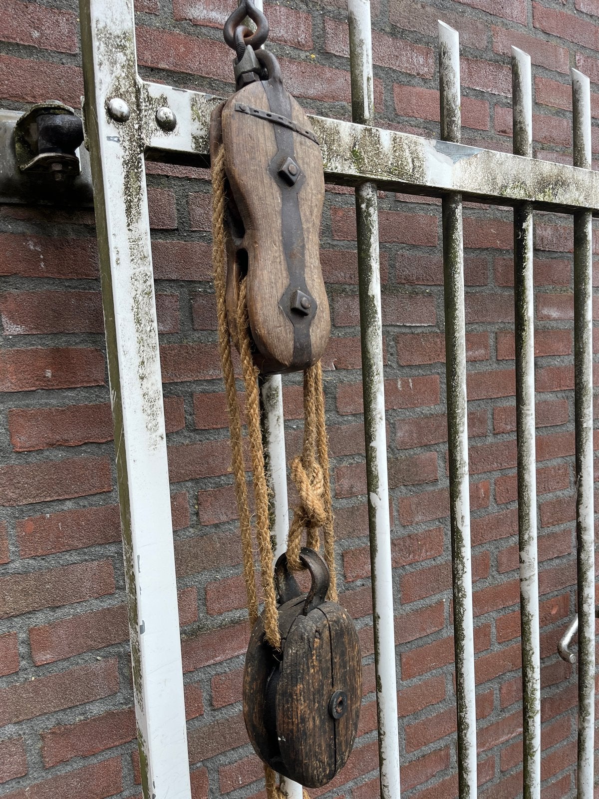Antieke originele zware scheeps katrollen, Antiek en Kunst, Ophalen of Verzenden