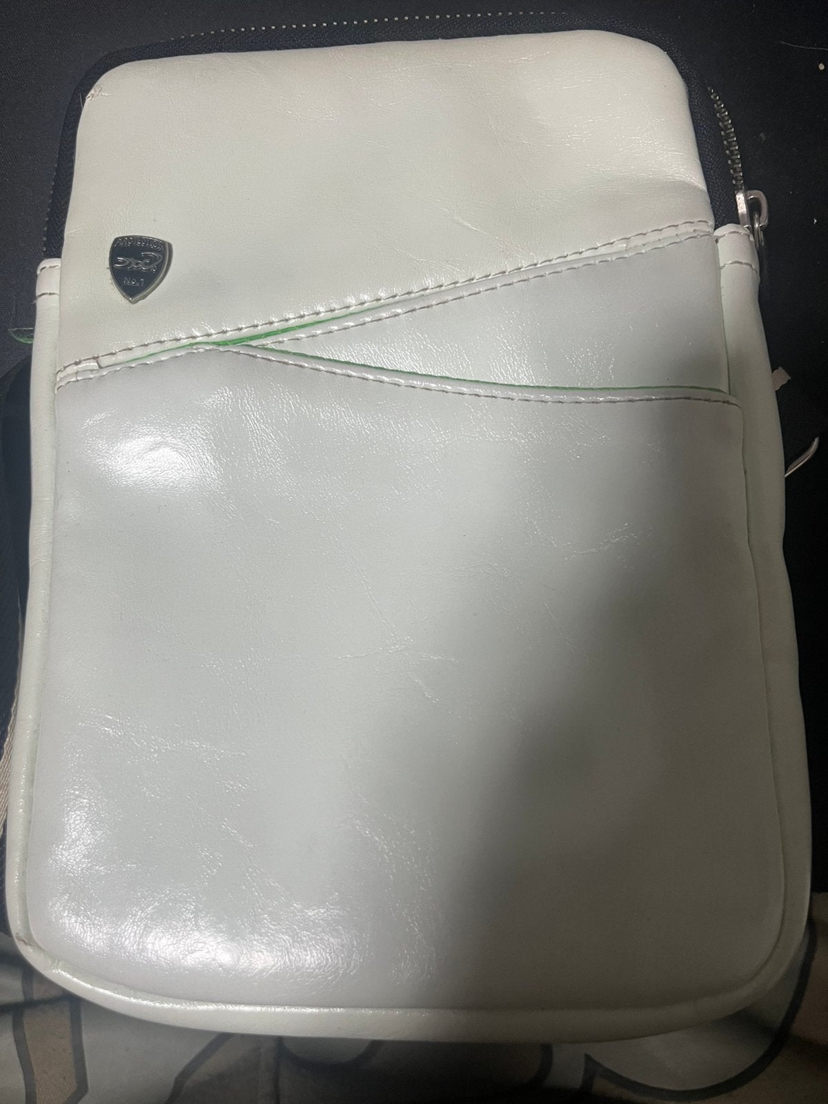 Hand bag, Ophalen, Zo goed als nieuw