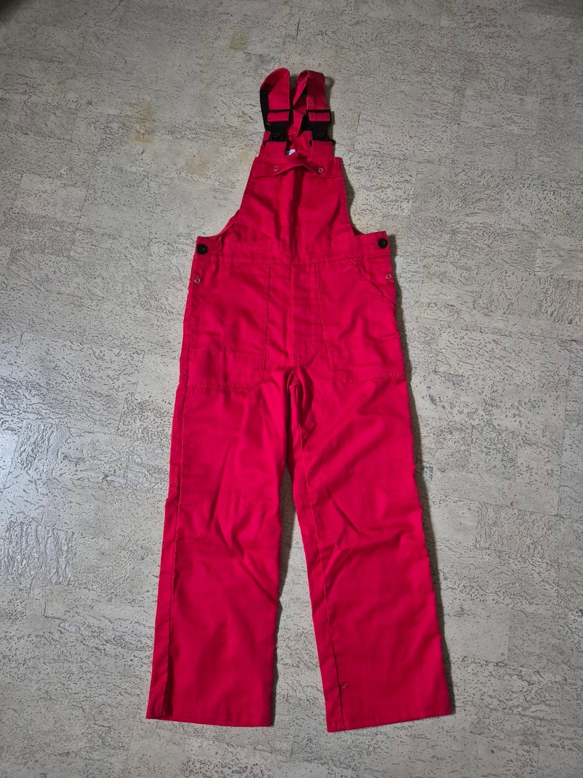 Rode tuinbroek voor kinderen - maat 116, Ophalen of Verzenden, Zo goed als nieuw, Jongen of Meisje, Broek