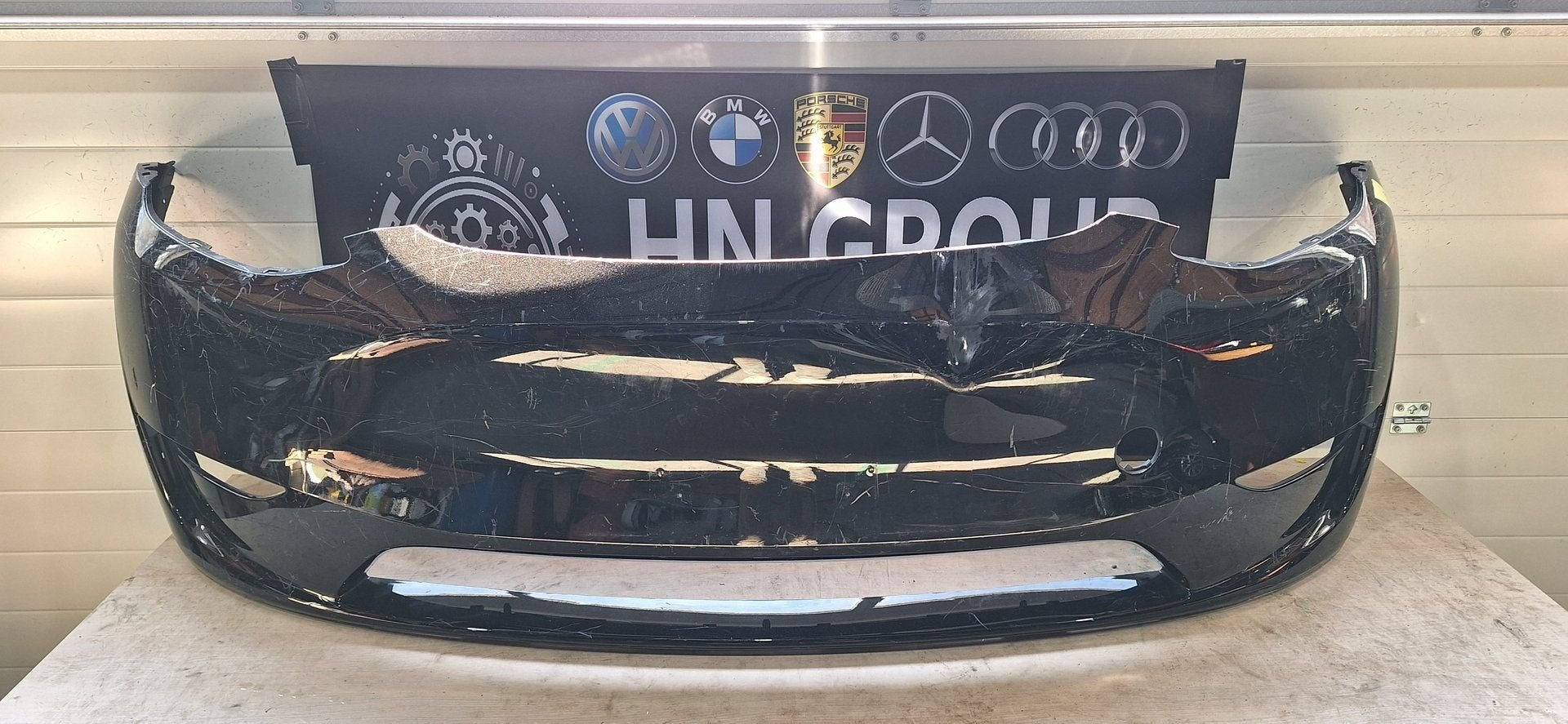 Voorbumper Tesla Model Y, Gebruikt, -, Voor, -