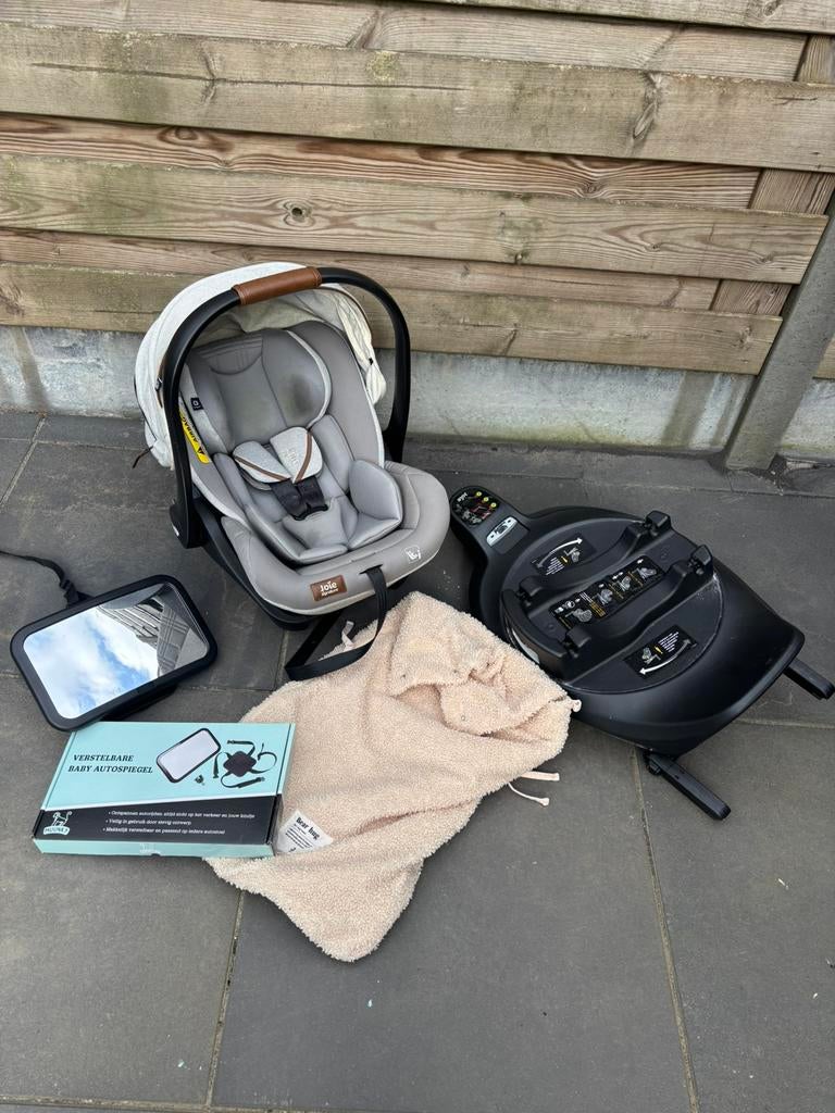 Joie autostoeltje + 360 isofix base + Jollein voetenzak, Kinderen en Baby's, Autostoeltjes, Gebruikt, Verstelbare rugleuning, Isofix