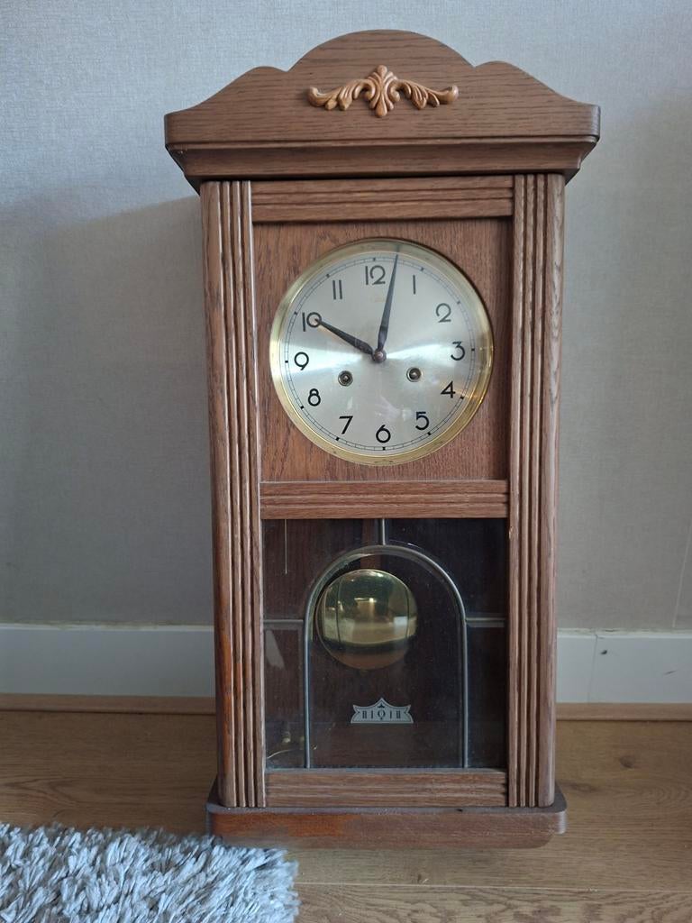 Vintage wandklok met slinger - BIJOU, Antiek en Kunst, Antiek | Klokken, Ophalen
