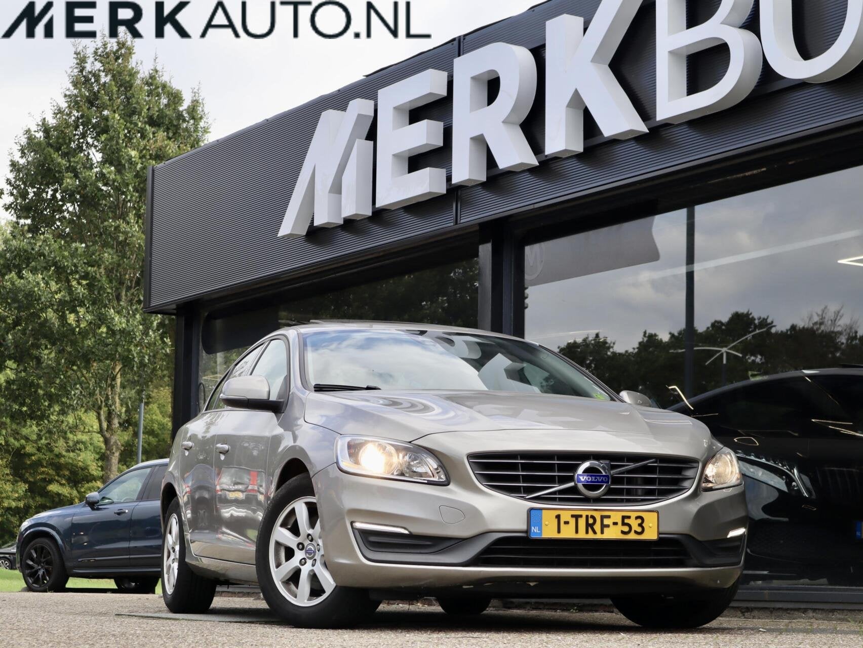Volvo S60 1.6 T3 Leder, Schuifdak, 1e Eigenaar! met Nap!, Auto's, Voorwielaandrijving, Gebruikt, 150 pk, S60