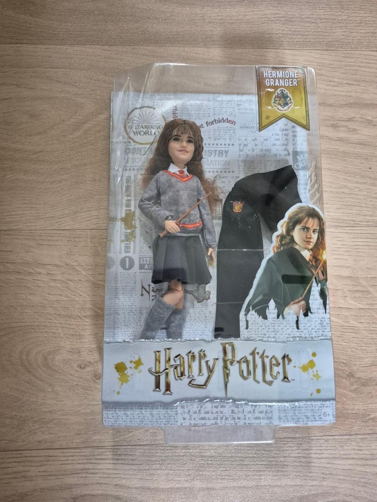Nieuwe hermelien griffel / hermione granger harry potter pop, Verzamelen, Ophalen of Verzenden, Zo goed als nieuw, Actiefiguurtje