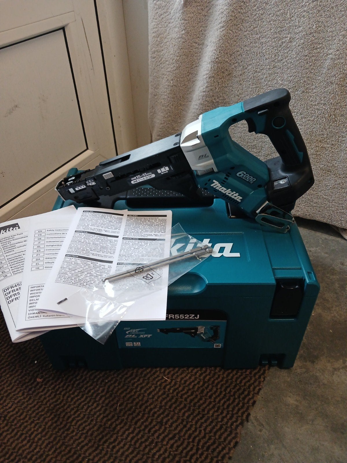 Makita 6000 Gipsplaat schoef automaat op accu 18v, Ophalen of Verzenden, Nieuw