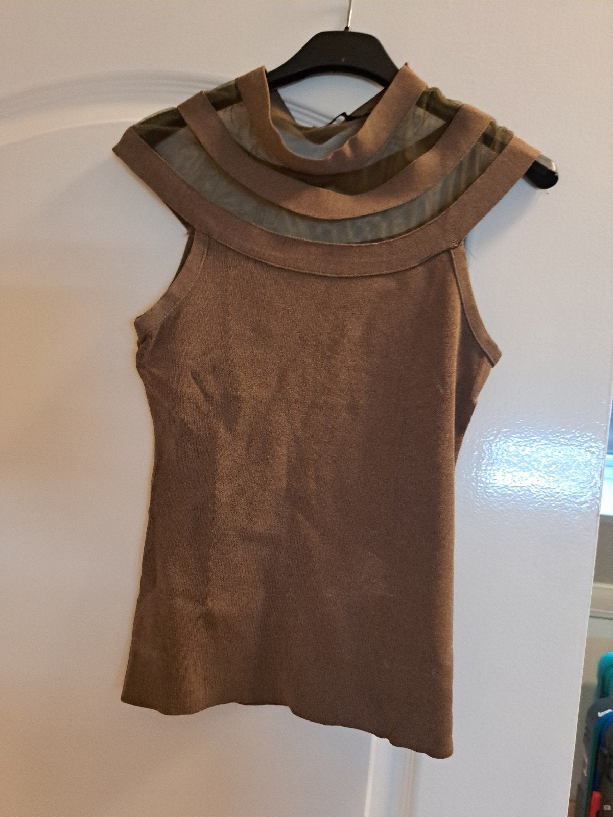 In Vogue Paris mouwloze top S/M bruin, Bruin, Ophalen of Verzenden, Zo goed als nieuw, In Vogue Paris