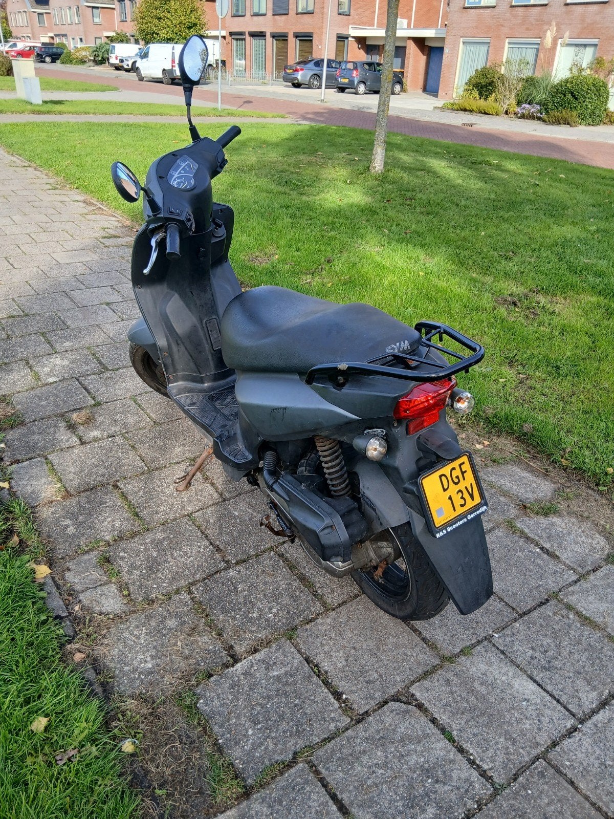 sym orbit ll 2016, Ophalen, Gebruikt, Benzine