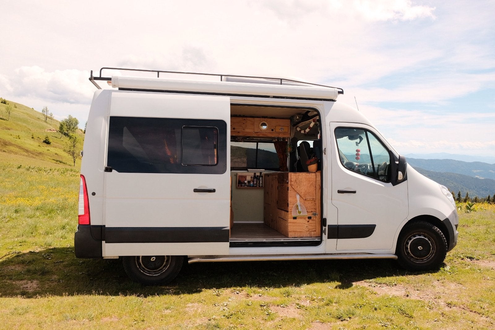 Caravans And Camping Renault