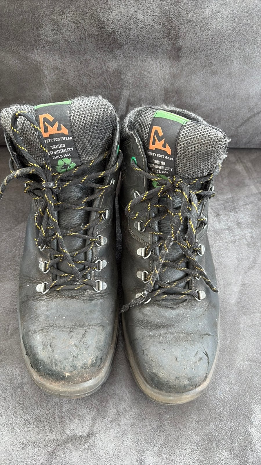 Werkschoenen, Ophalen of Verzenden, Zo goed als nieuw