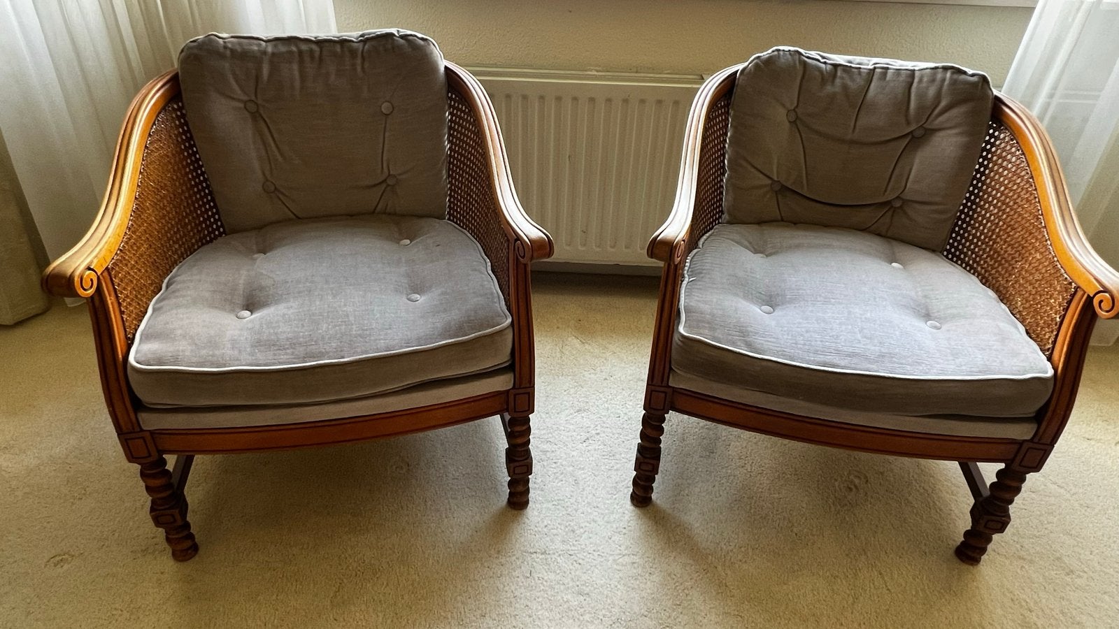 Set van 2 rotan fauteuils met kussens en salontafel, Antiek en Kunst, Antiek | Meubels | Stoelen en Banken, Ophalen