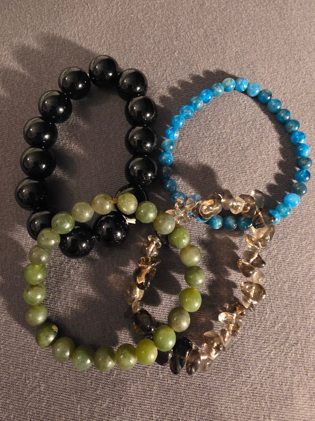 4 armbanden groene jade, obsidiaan, apatiet, rook kwarts, Ophalen of Verzenden, Nieuw