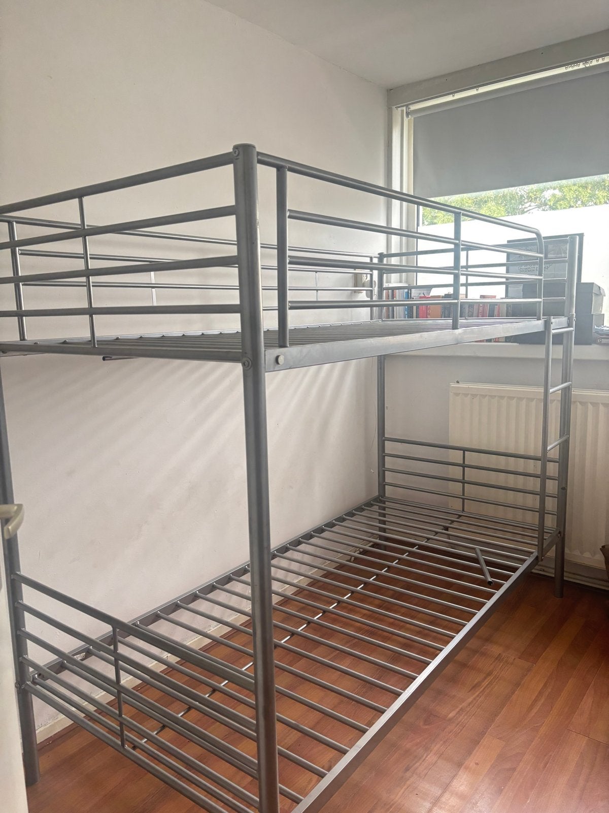 Stapelbed - Goede staat met kleine reparatie nodig, Ophalen of Verzenden, Gebruikt, Stapelbed