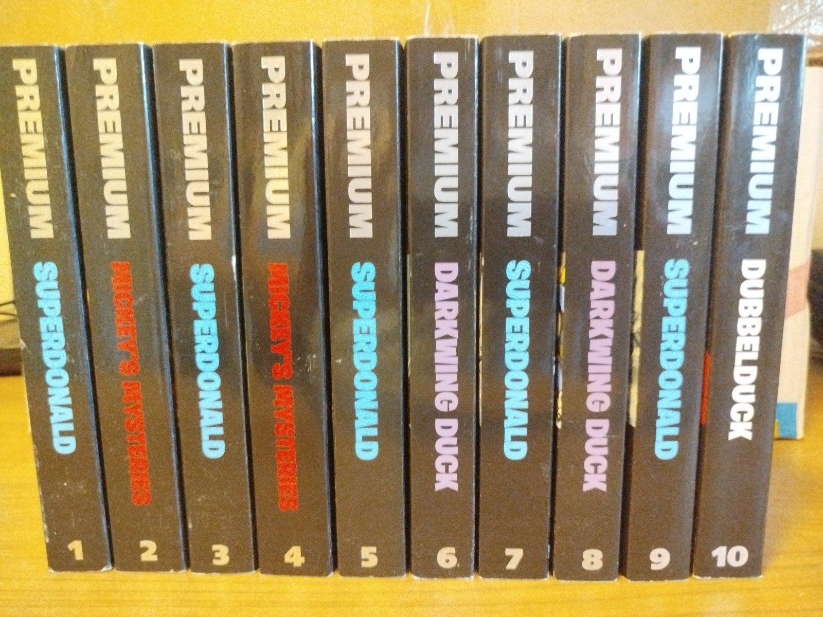 Prachtige complete set Donald Duck premium pockets 1 tot 10, Complete serie of reeks, Ophalen of Verzenden, Zo goed als nieuw