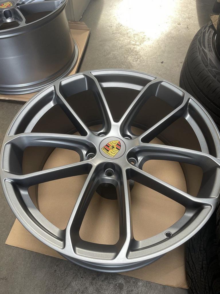 22 “ Porsche Cayenne S 9Y E-Hybrid E3 Turbo GTS Coupe velgen, Auto-onderdelen, Banden en Velgen, Banden en Velgen, Personenwagen