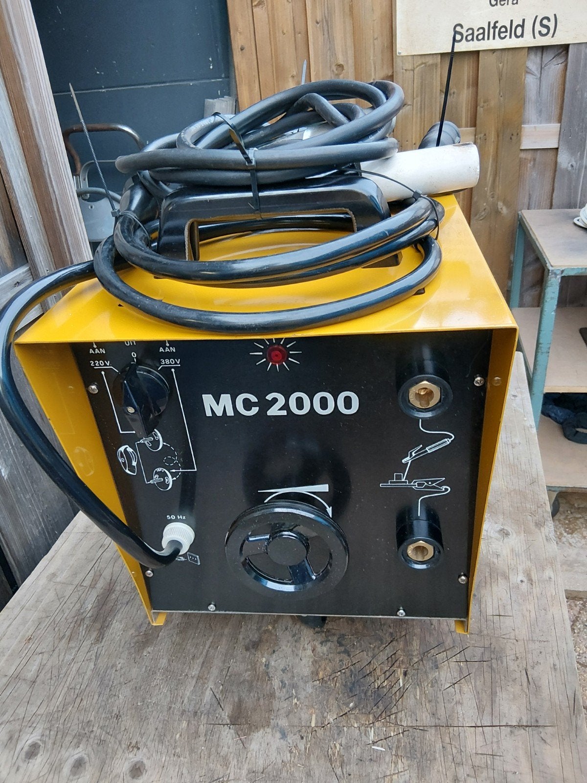 Lasapparaat Mactool MC 2000 met elektroden, Doe-het-zelf en Verbouw, Gereedschap | Lasapparaten, Ophalen, Gebruikt, 150 tot 250 ampère