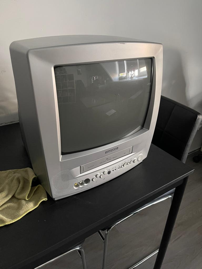 Daewoo crt tv, Audio, Tv en Foto, Televisies, Gebruikt, Minder dan 40 cm, Daewoo, 50 Hz, Ophalen