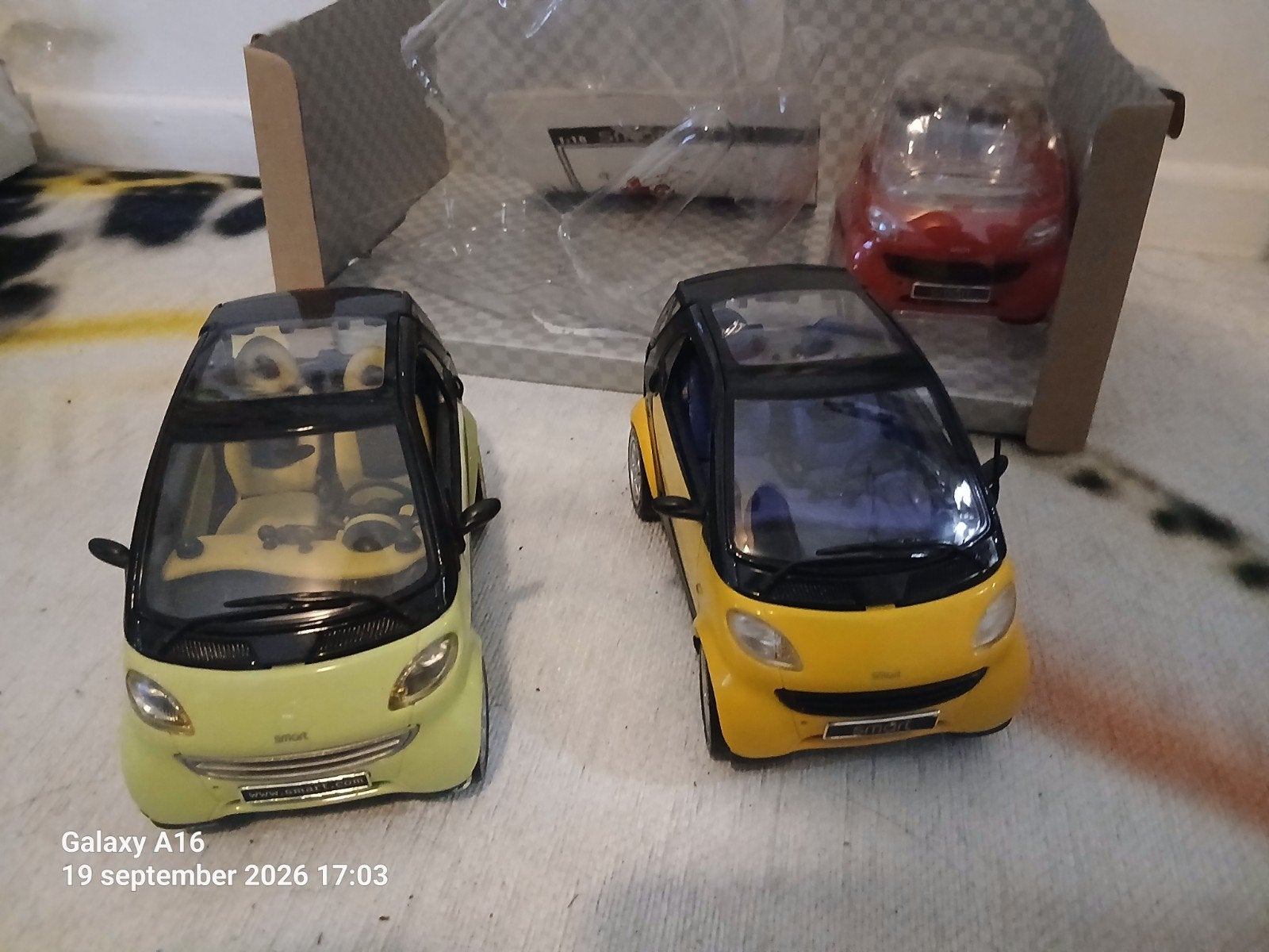 Smart City Coupe 450 2 stuks €60,- weg is weg, Ophalen of Verzenden, Zo goed als nieuw, Auto, Maisto