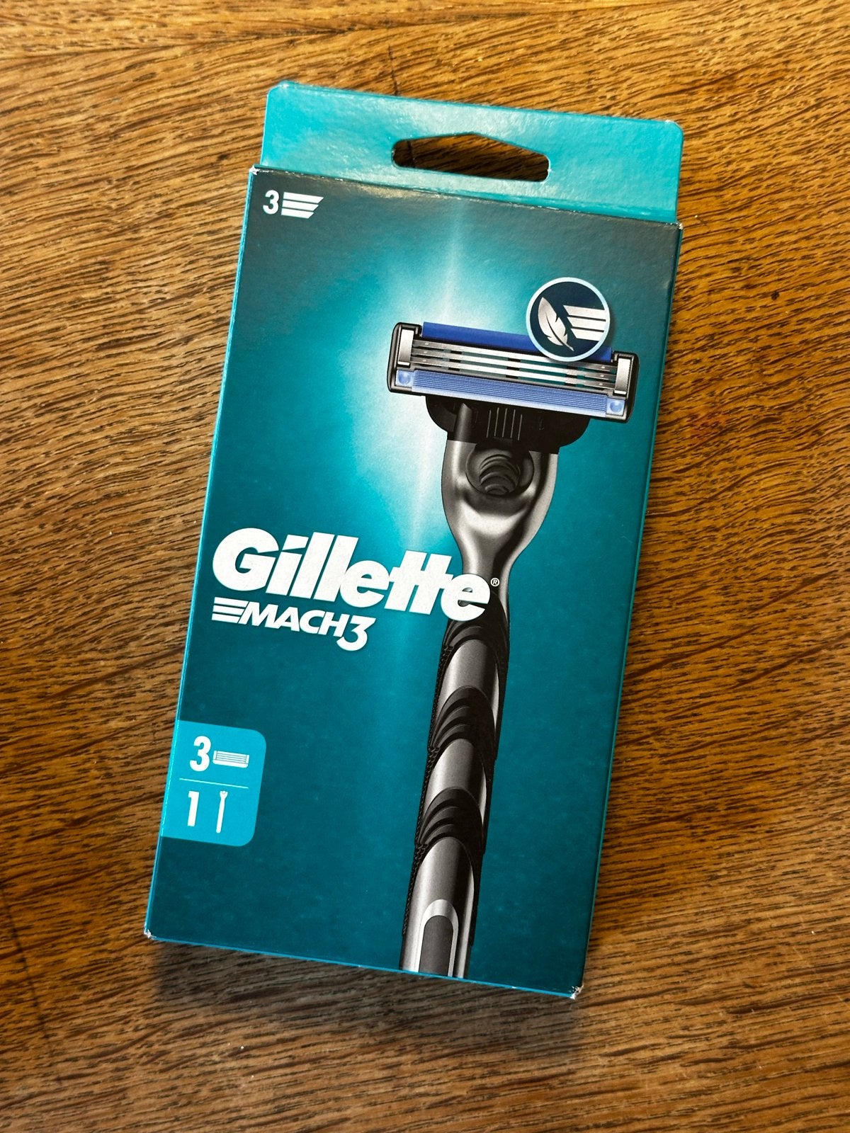 Gillette Mach3 Scheermes met 3 mesjes - Nieuw in doos, Ophalen of Verzenden, Nieuw, Overige typen