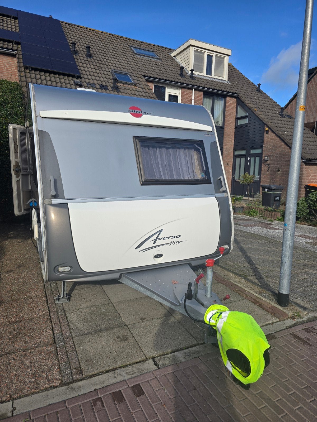 Bürstner Averso Fifty 390 TS Caravan - 76-WG-TJ, Vast bed, Treinzit, Particulier, Bürstner