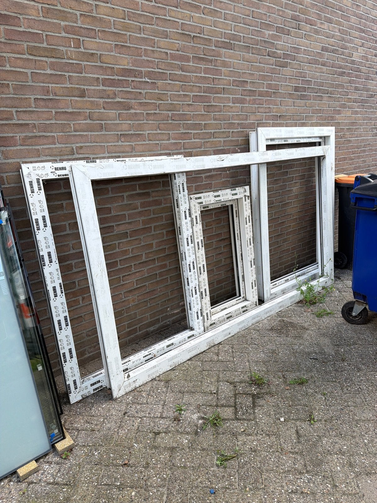 Partij REHAU kunststof kozijnen met HR++ beglazing, Gevelraam of Ruit, Gebruikt, 120 tot 160 cm, Ophalen of Verzenden