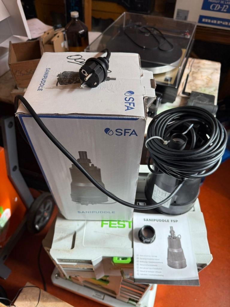 Sanibroyeur Sanipuddle vlakzuigerdompelpomp nieuw in doos, Ophalen of Verzenden, Nieuw, Elektrisch, Dompelpomp