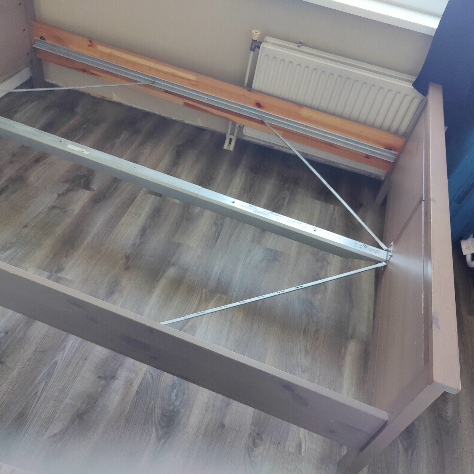 Gratis bedframe 140x200 cm - Afhalen in Assen Centrum, Gebruikt, Wit, Tweepersoons, 200 cm