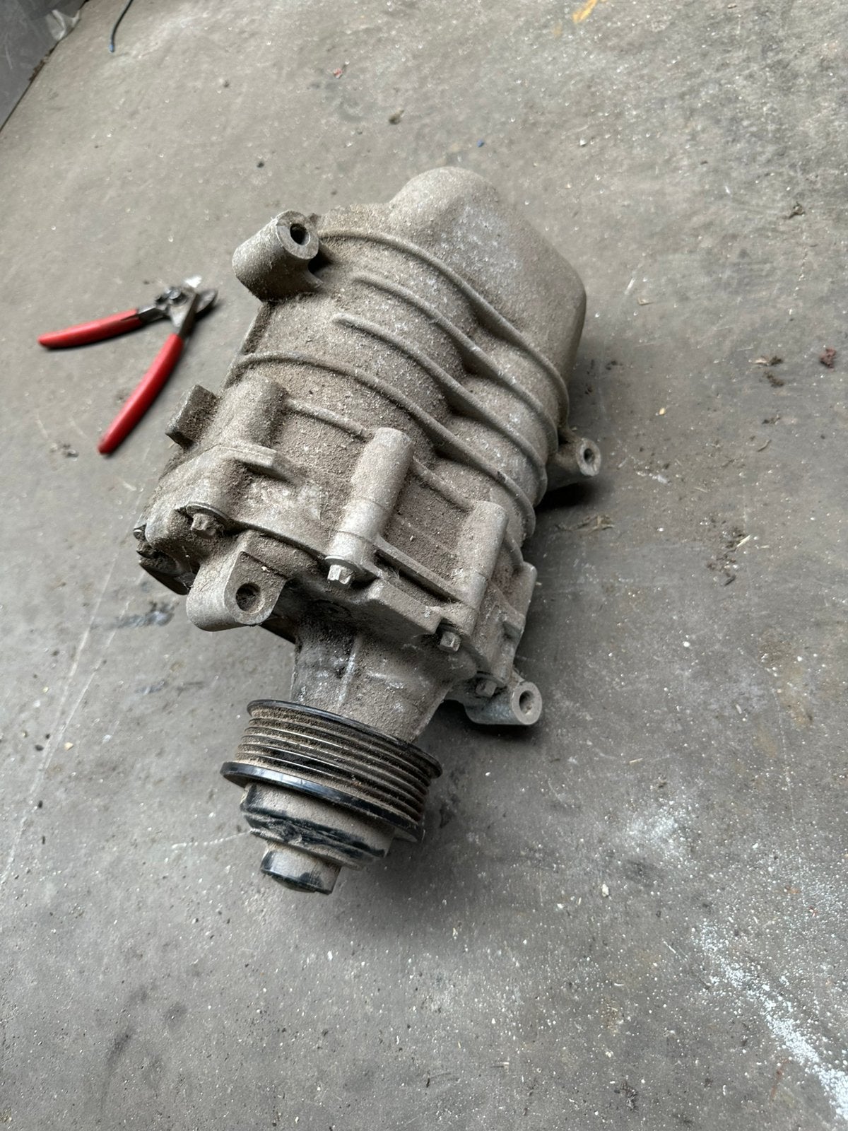 Eaton compressor, Ophalen, Gebruikt