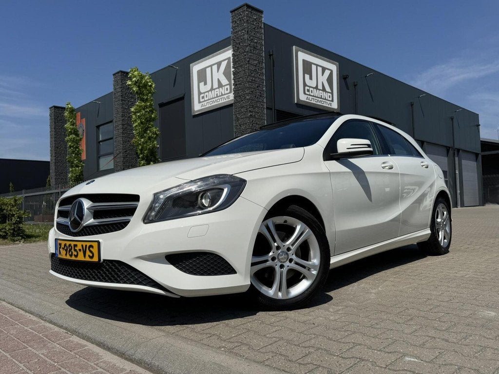Mercedes A-klasse 180 Prestige | Pano | Stoelverwarming | PD, Auto's, Voorwielaandrijving, Gebruikt, Euro 6, 4 cilinders
