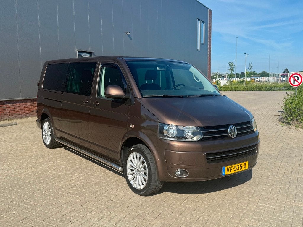 Volkswagen Transporter 2.0 TDI L2H1 DC 166.000 NAP AUTOMAAT, Euro 5, Gebruikt, 4 cilinders, 1905 kg