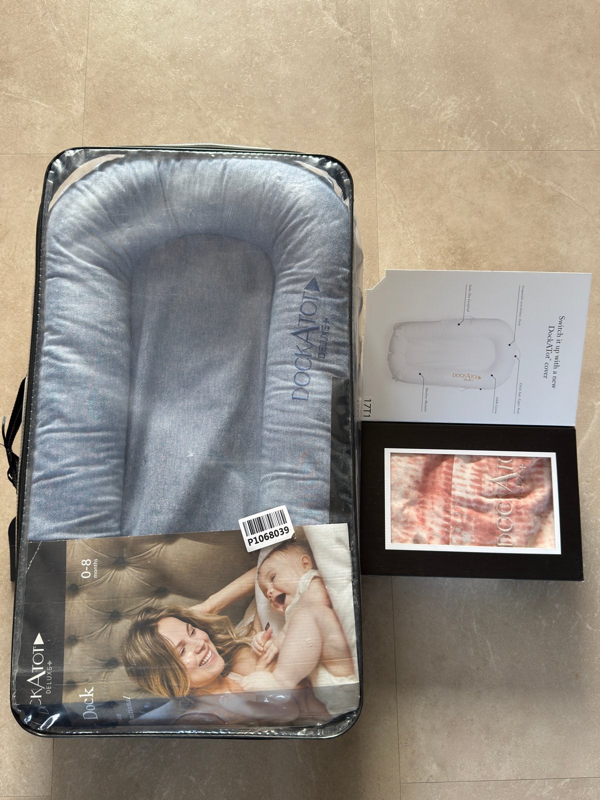 DockATot Deluxe+ Babynestje + extra hoes (0-8 maanden), Ophalen, Eenpersoons, Blauw, Zo goed als nieuw