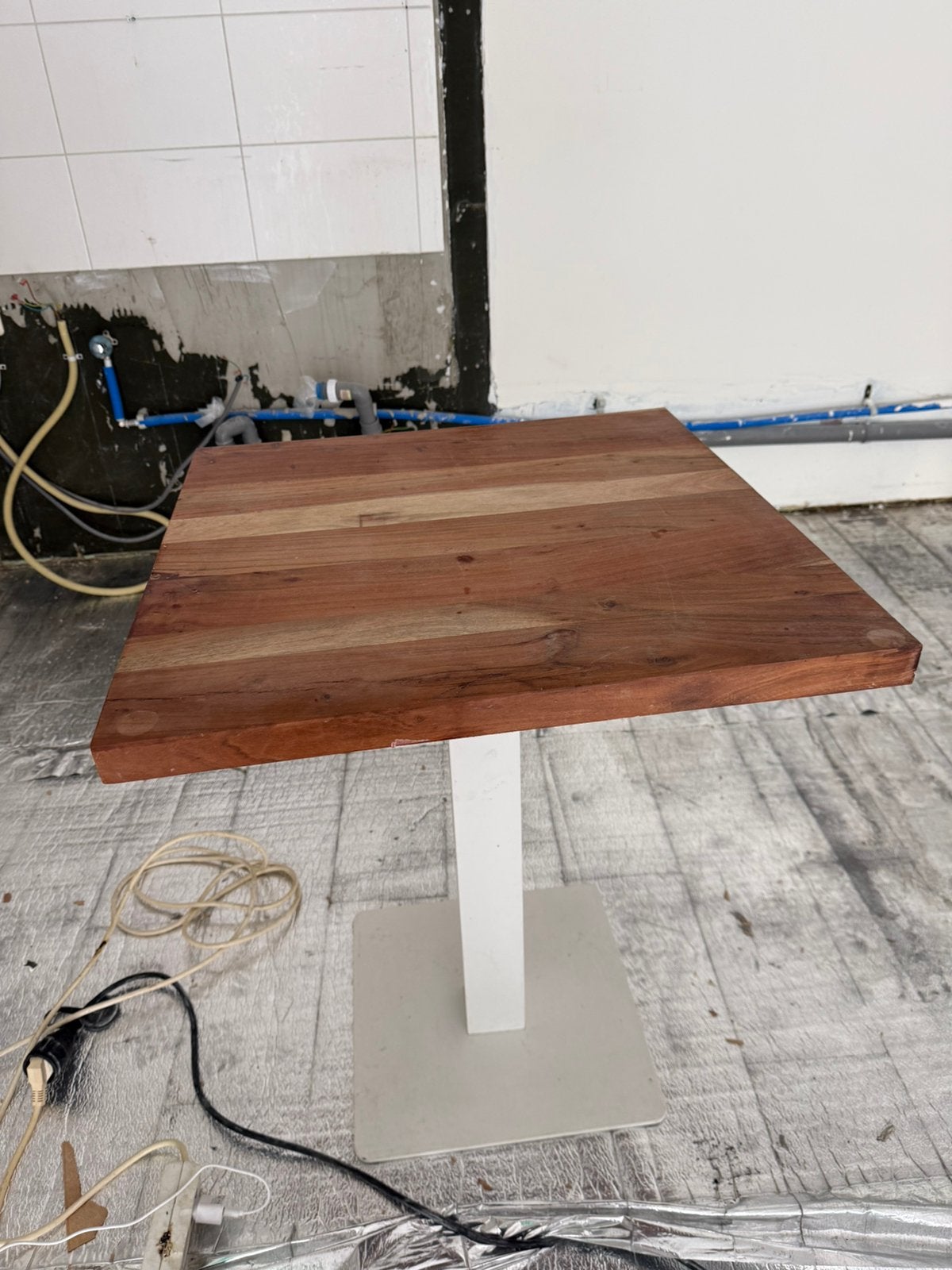 Horeca houten tafel 60x60, Ophalen, Zo goed als nieuw, Rechthoekig, Hout