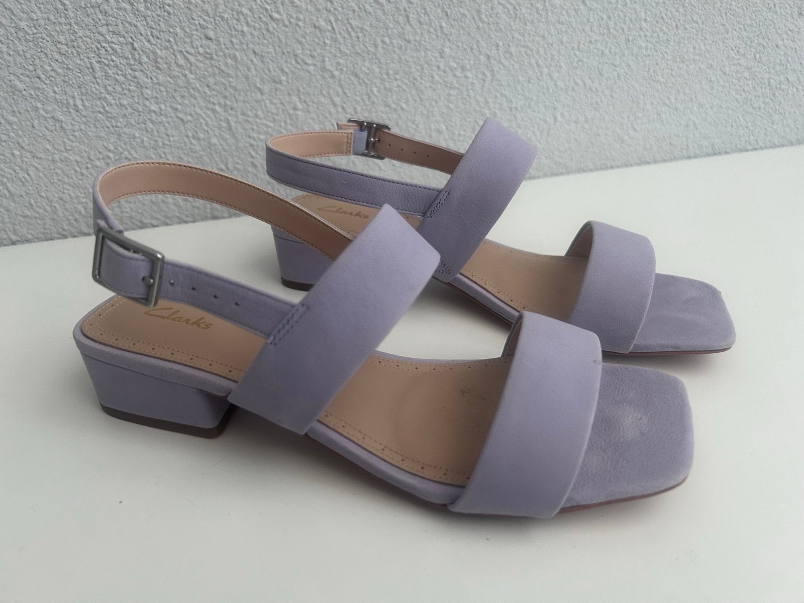 Leren Clarks sandalen lila maat 38, Overige kleuren, Nieuw, Sandalen of Muiltjes, Ophalen of Verzenden