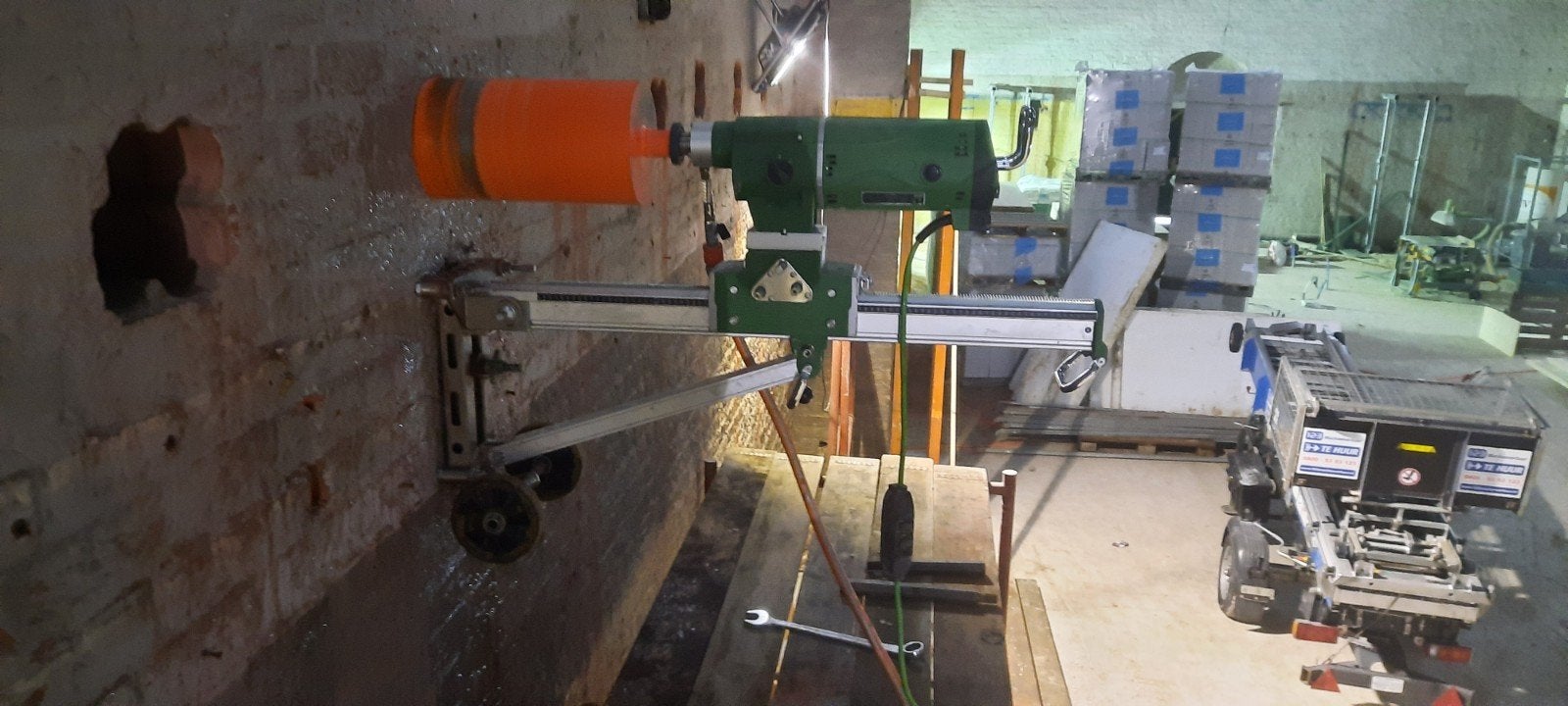 Diamant boren, frezen en zagen door Berende Sloopwerken, Ophalen of Verzenden, Nieuw, Boormachine