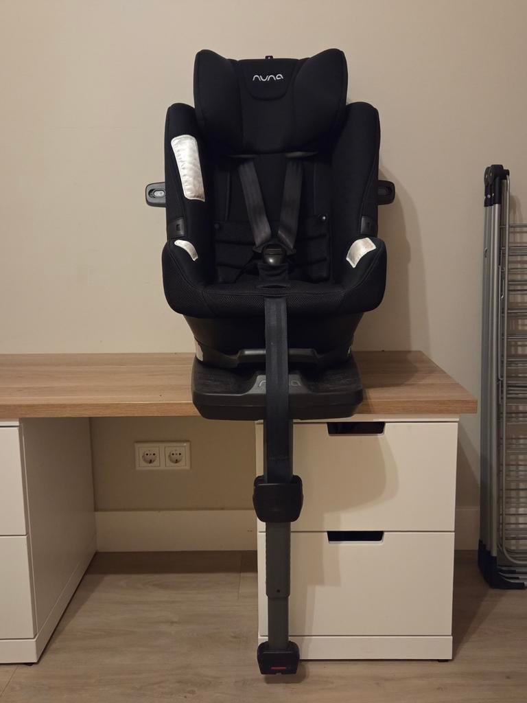 Nuna Prym autostoel, Verstelbare rugleuning, 0 t/m 18 kg, Zo goed als nieuw, Isofix