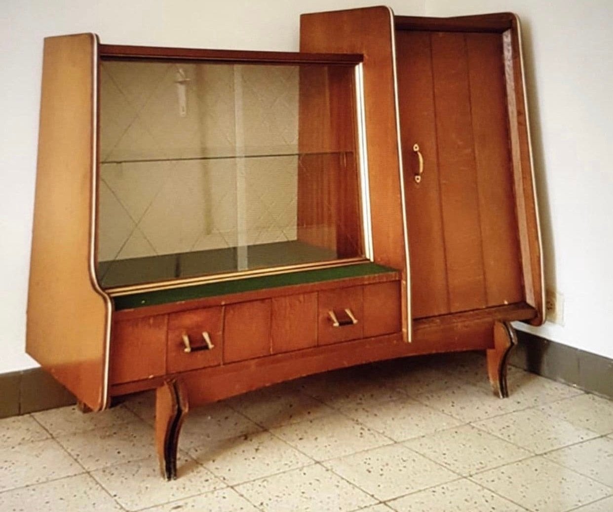 Vintage retro dressoir met vitrinekast - Deens design, Antiek en Kunst, Ophalen of Verzenden